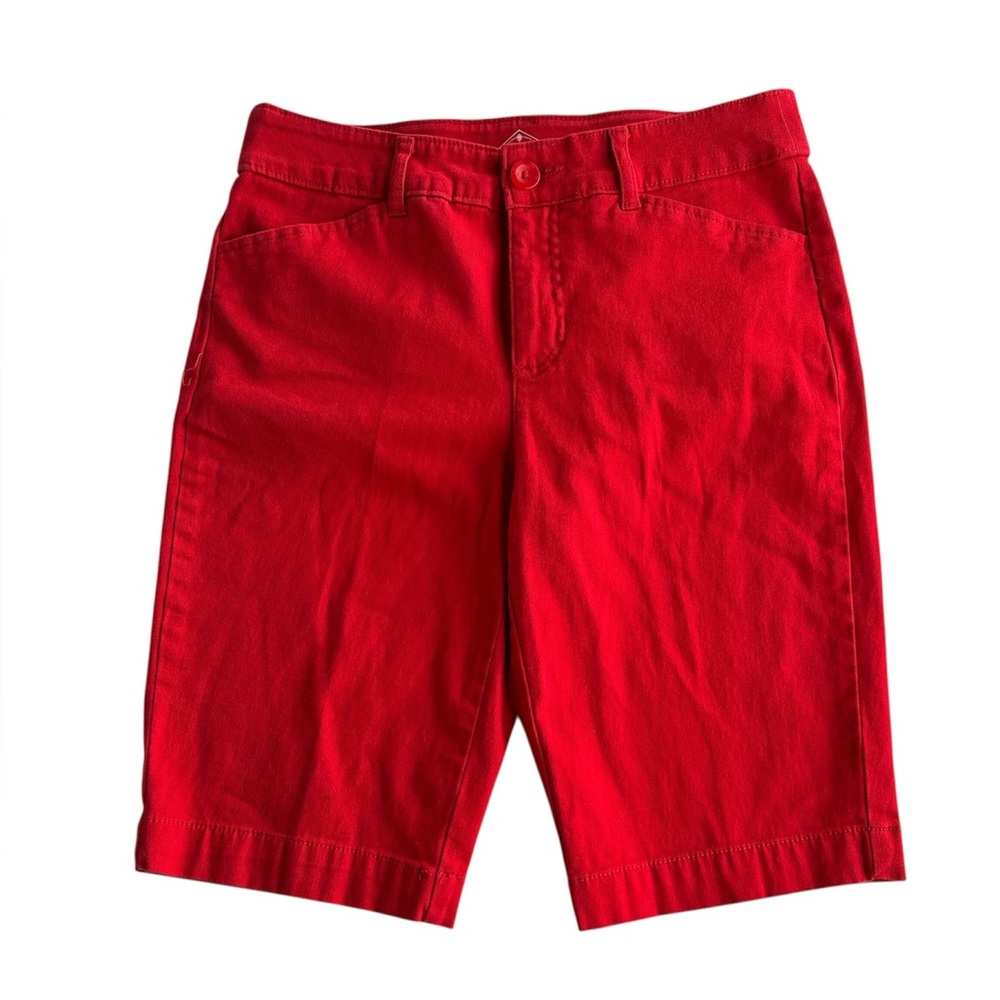 St. John's Bay Women's Red Mid Rise Bermuda Flat Front Shorts Size 6